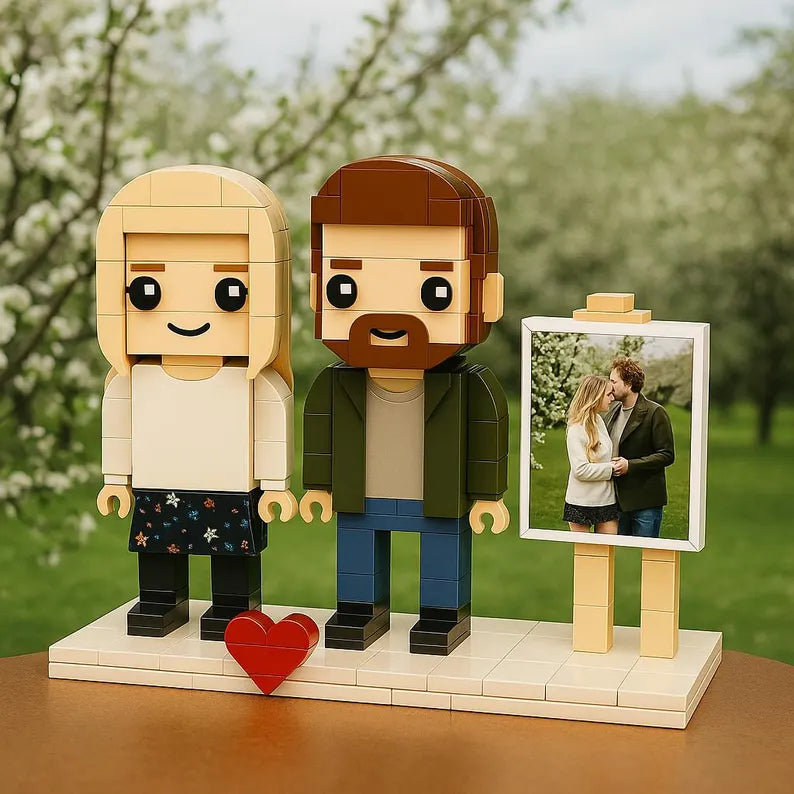Custom Brick Couple with Personalized Photo Frame